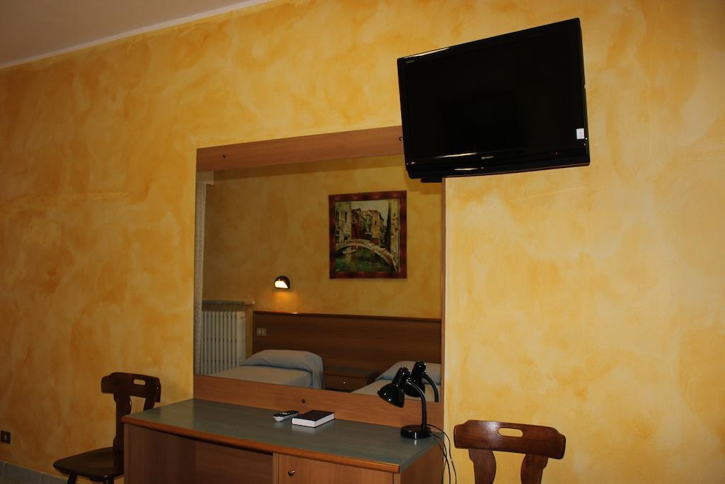 Albergo Napoleone Sant'Ambrogio di Valpolicella Room photo